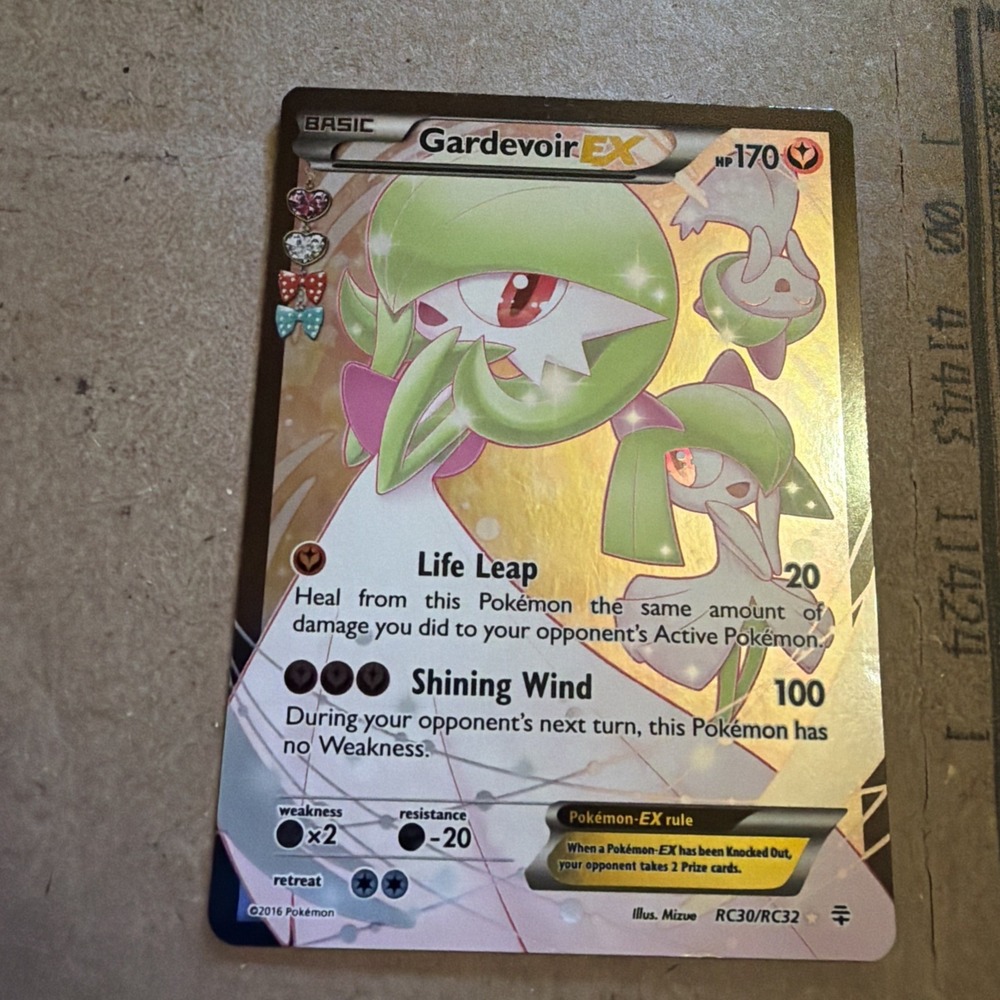 Gardevoir EX (Full Art) RC30-32 Generations: Radiant Collection Holo